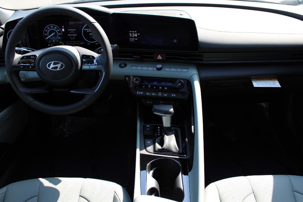 new 2025 Hyundai ELANTRA HEV car, priced at $29,933