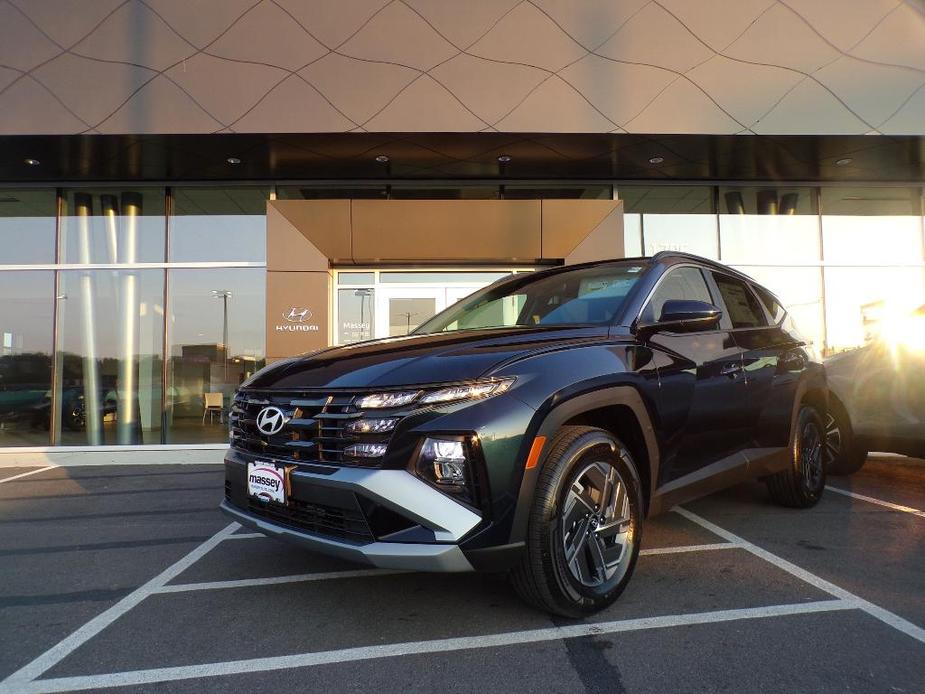 new 2025 Hyundai Tucson Hybrid car, priced at $33,804