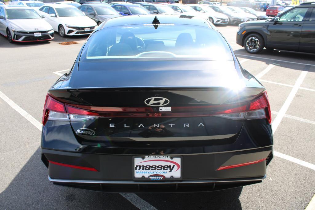 new 2025 Hyundai Elantra car, priced at $23,241