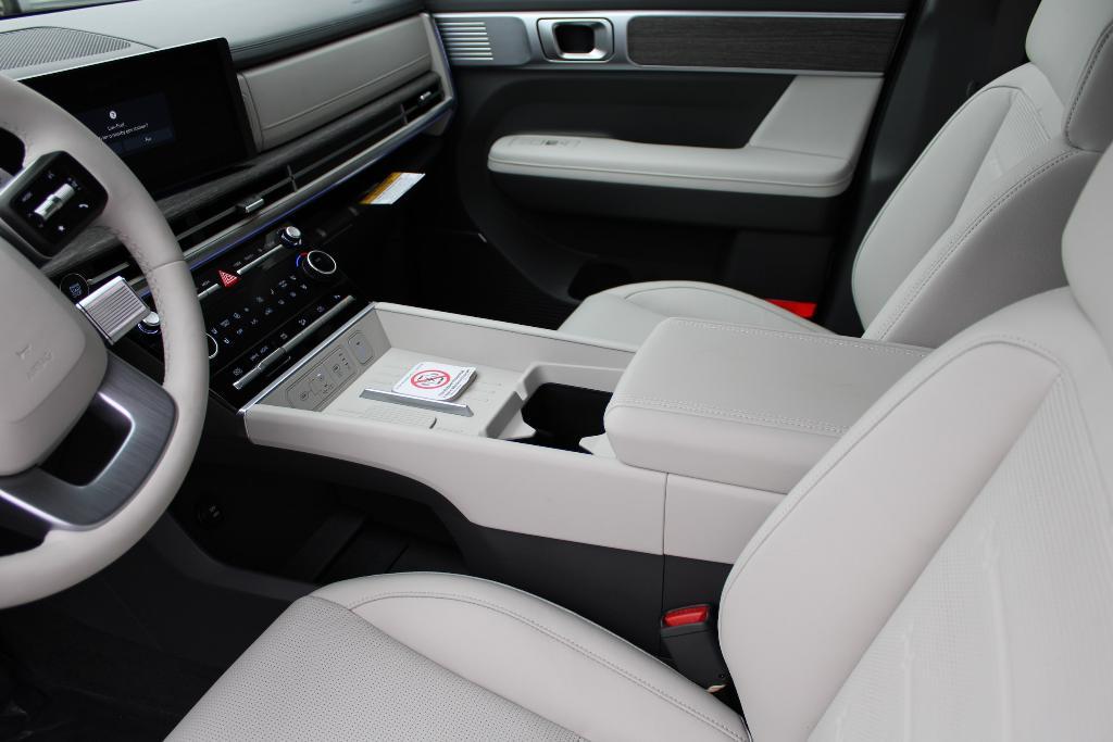 new 2025 Hyundai SANTA FE HEV car, priced at $47,827