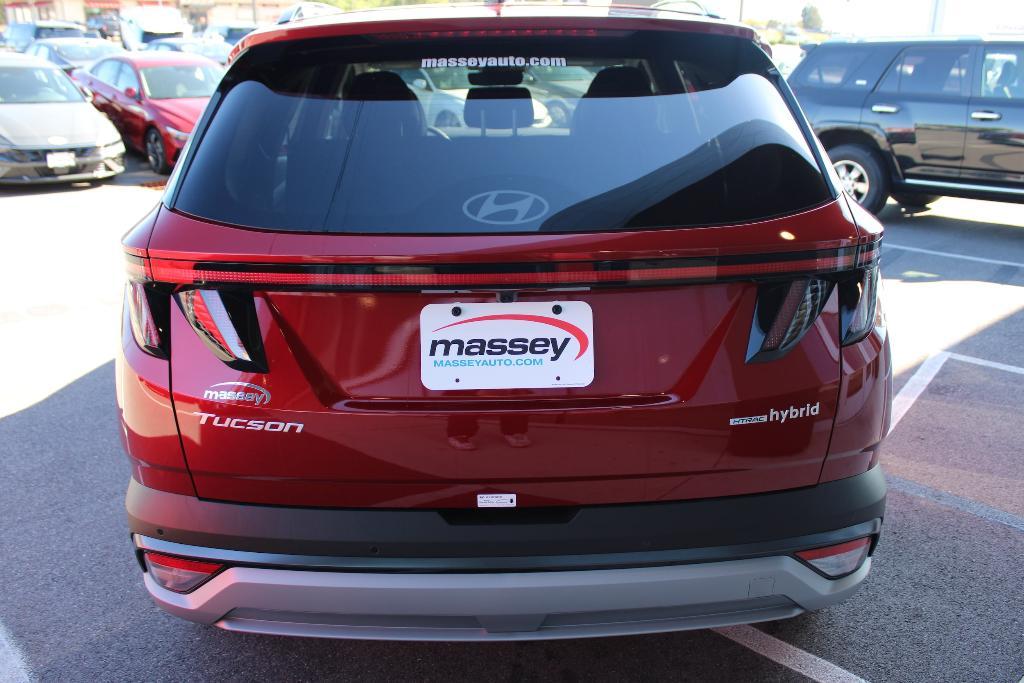 new 2025 Hyundai TUCSON Hybrid car, priced at $41,596