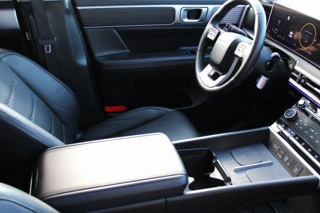 used 2024 Hyundai Santa Fe car, priced at $38,126