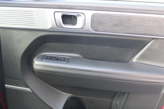 used 2024 Hyundai Santa Fe car, priced at $38,126