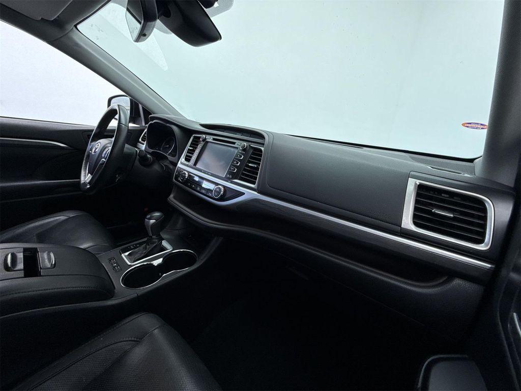 used 2019 Toyota Highlander car, priced at $18,988