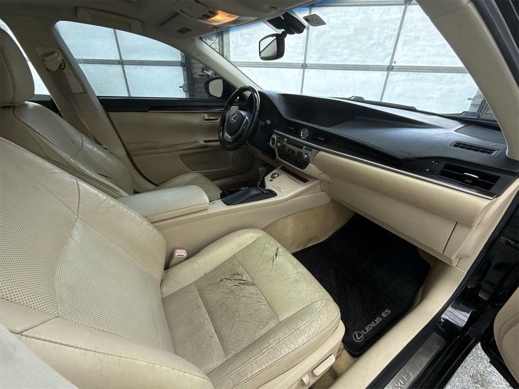 used 2013 Lexus ES 350 car, priced at $15,588