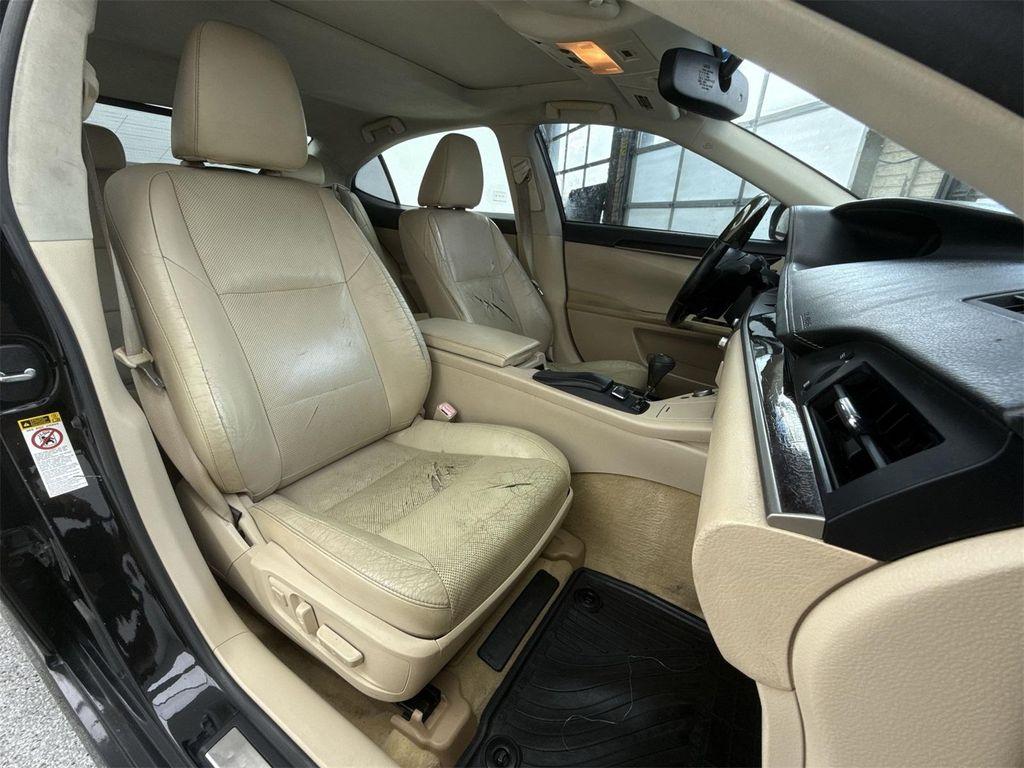 used 2013 Lexus ES 350 car, priced at $15,588