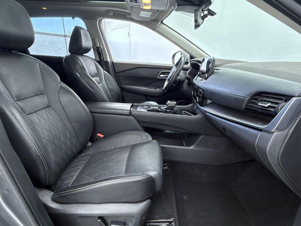 used 2021 Nissan Rogue car, priced at $19,648
