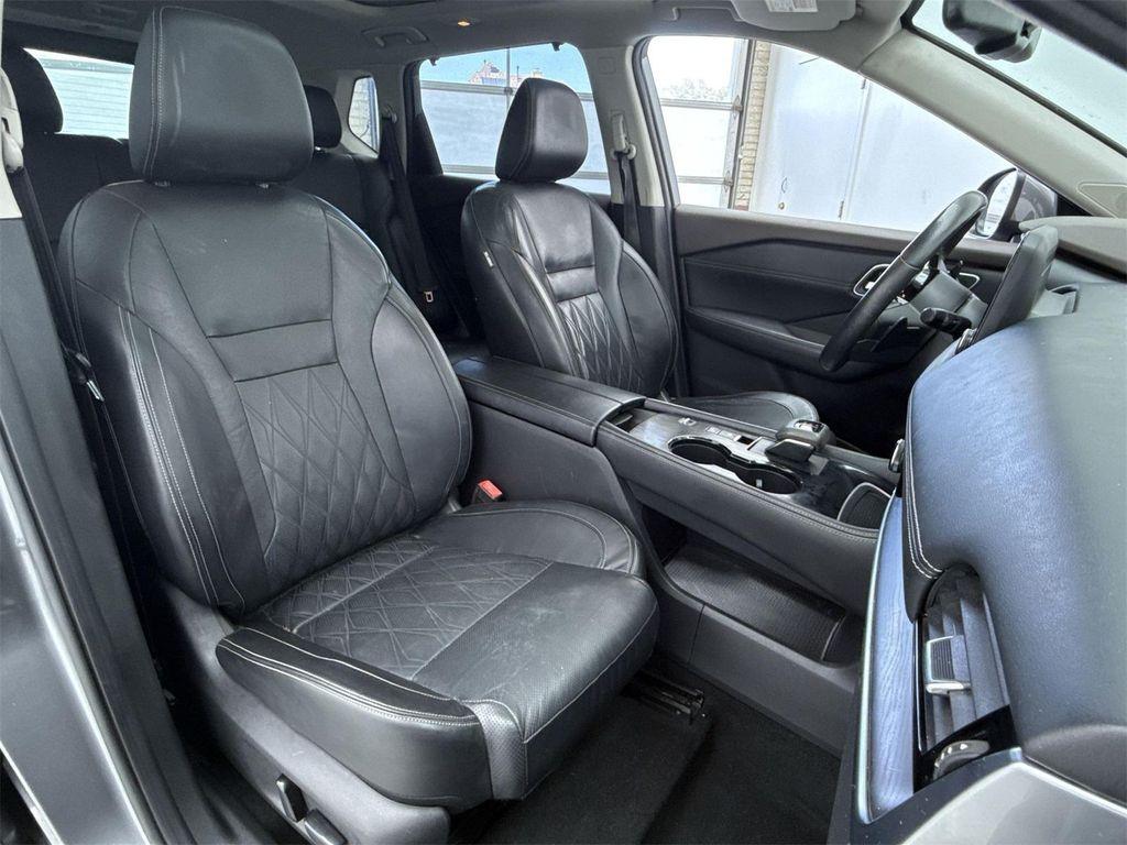 used 2021 Nissan Rogue car, priced at $19,648