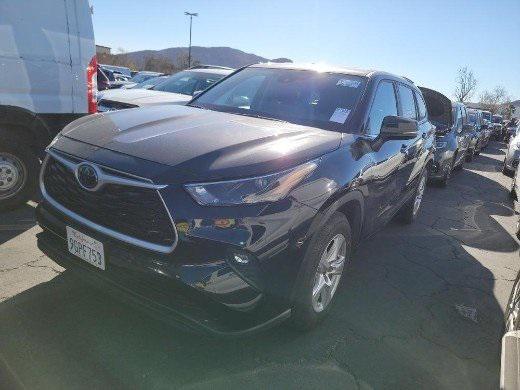 used 2023 Toyota Highlander car, priced at $32,888