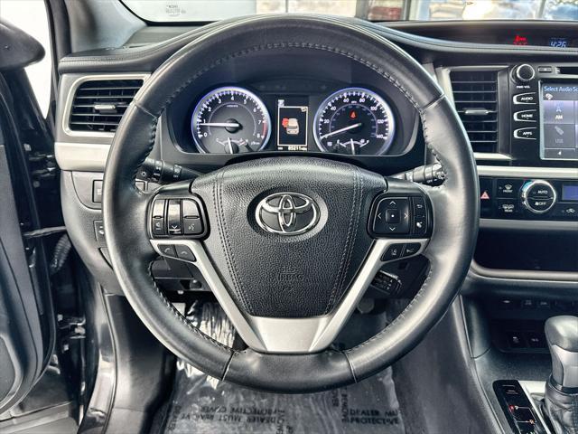 used 2019 Toyota Highlander car, priced at $24,288