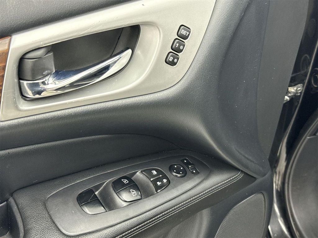 used 2018 Nissan Pathfinder car, priced at $17,588