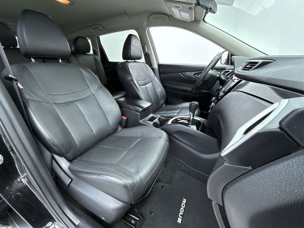 used 2014 Nissan Rogue car, priced at $8,988