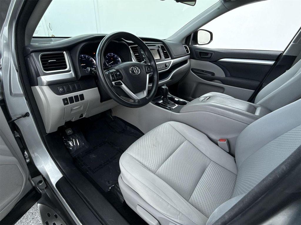 used 2017 Toyota Highlander car, priced at $19,468