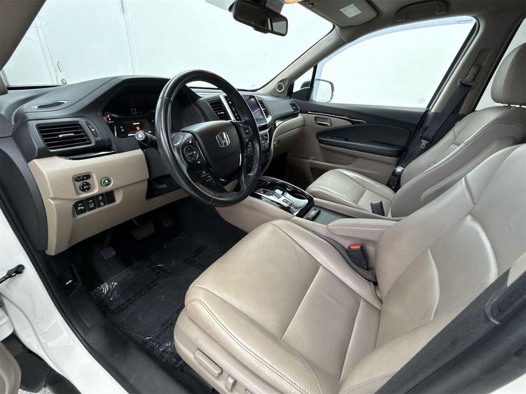 used 2016 Honda Pilot car, priced at $17,558