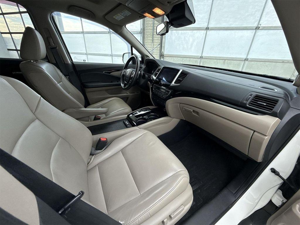 used 2016 Honda Pilot car, priced at $17,558