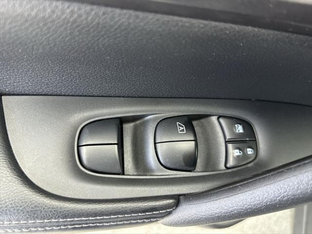 used 2016 Nissan Rogue car, priced at $15,888