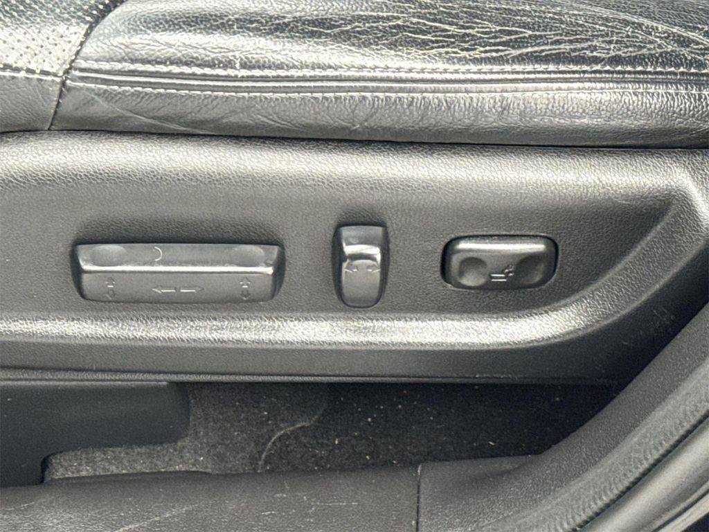 used 2015 Honda CR-V car, priced at $13,928