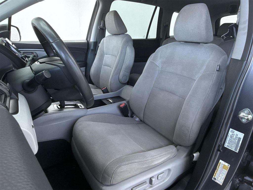 used 2020 Honda Pilot car, priced at $18,588