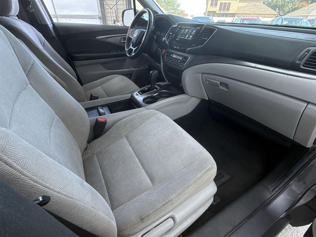 used 2020 Honda Pilot car, priced at $18,588