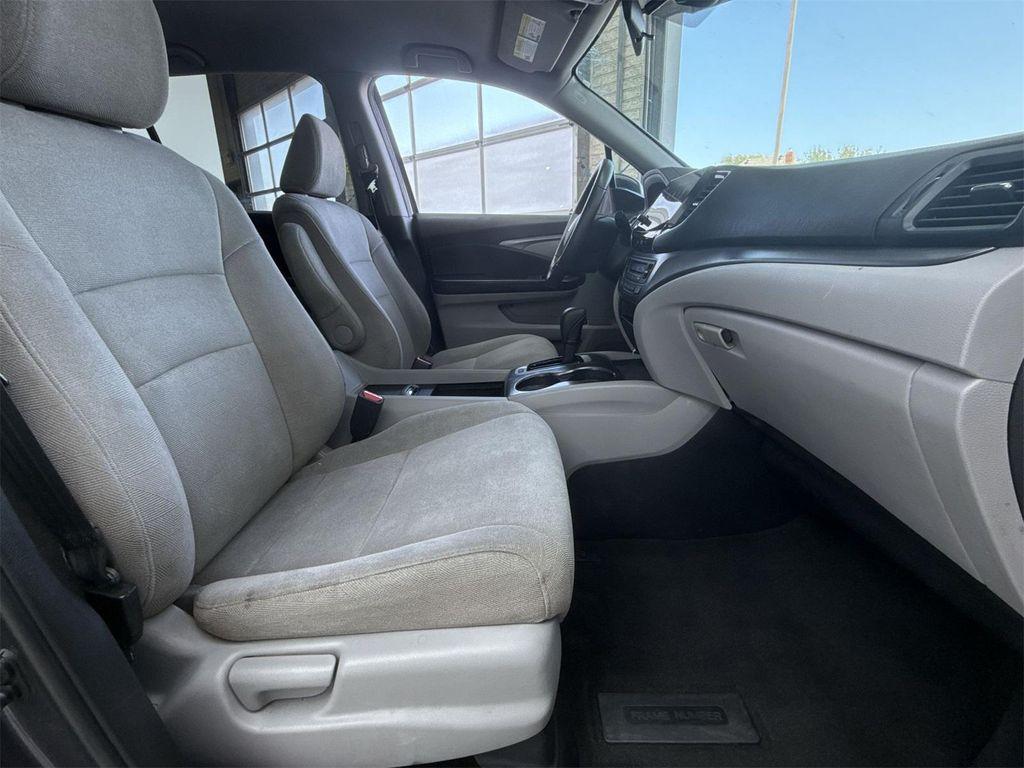 used 2020 Honda Pilot car, priced at $18,588