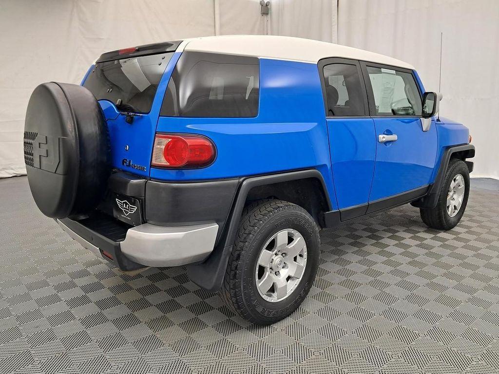 used 2007 Toyota FJ Cruiser car, priced at $20,588