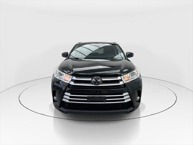 used 2018 Toyota Highlander car, priced at $24,988