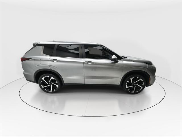 used 2022 Mitsubishi Outlander car, priced at $21,588