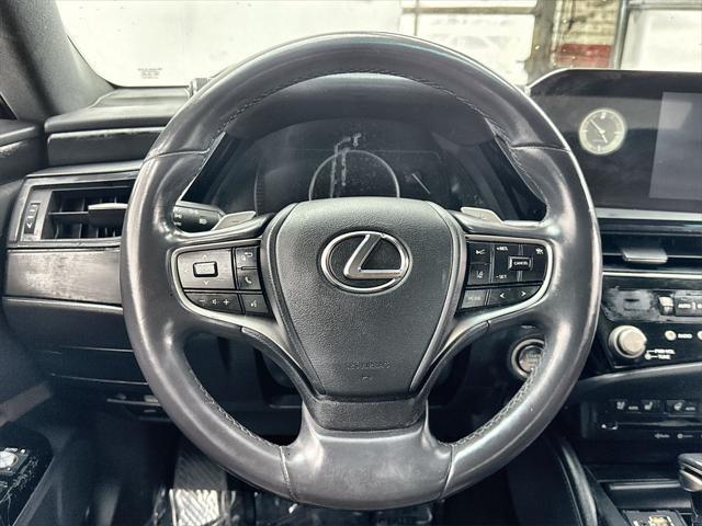 used 2022 Lexus ES 350 car, priced at $30,988