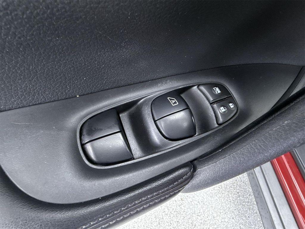 used 2018 Nissan Rogue car, priced at $11,658