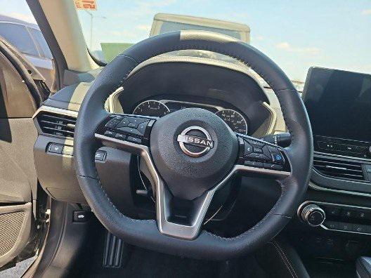 used 2023 Nissan Altima car, priced at $17,988