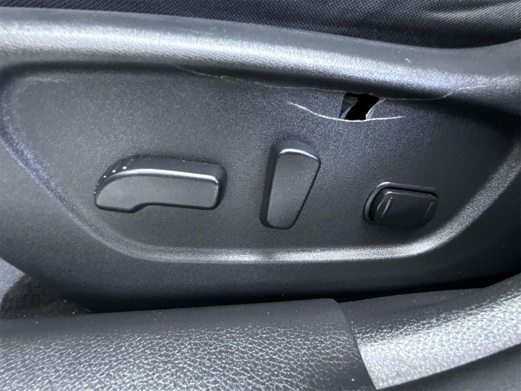 used 2017 Nissan Rogue car, priced at $14,148