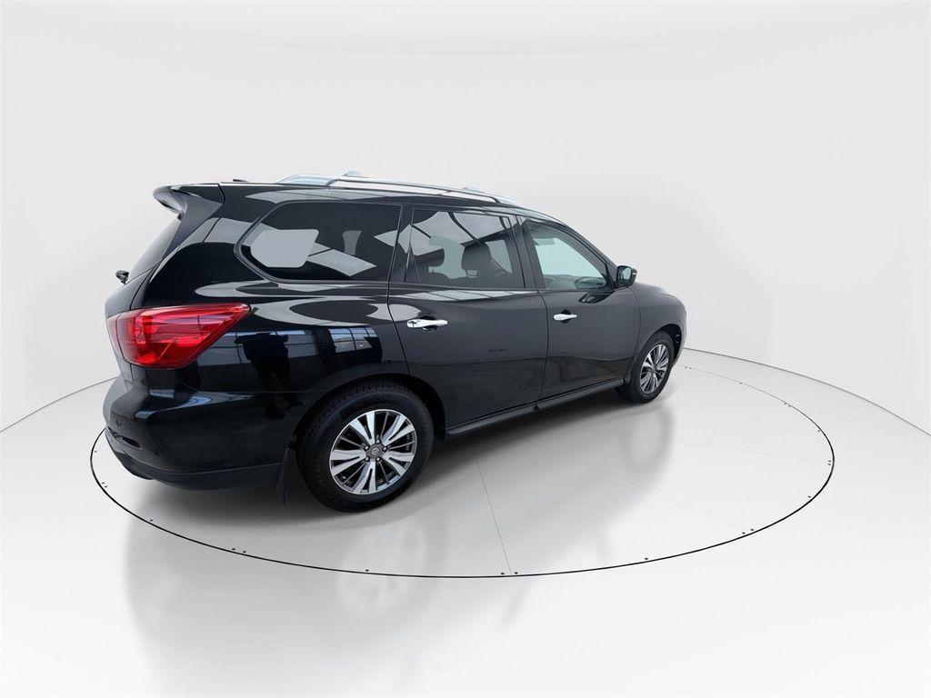 used 2020 Nissan Pathfinder car, priced at $17,588