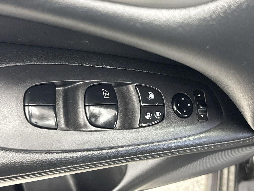 used 2020 Nissan Pathfinder car, priced at $17,588