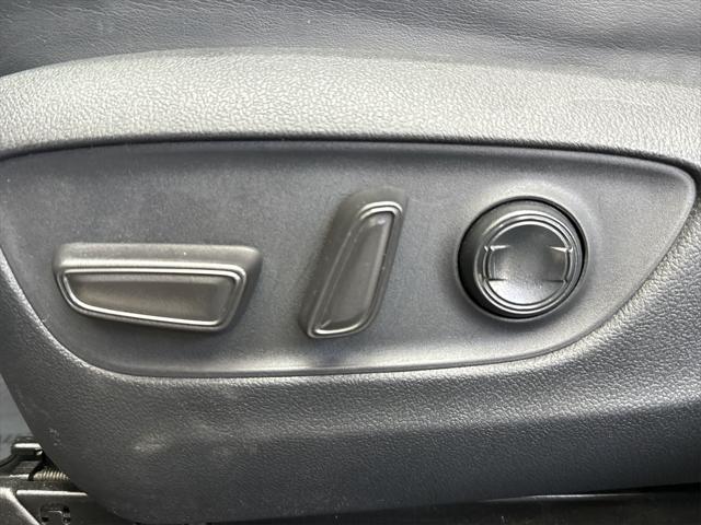 used 2019 Toyota RAV4 car, priced at $25,488