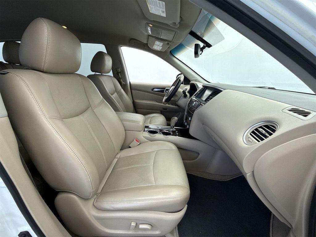 used 2014 Nissan Pathfinder car, priced at $9,988