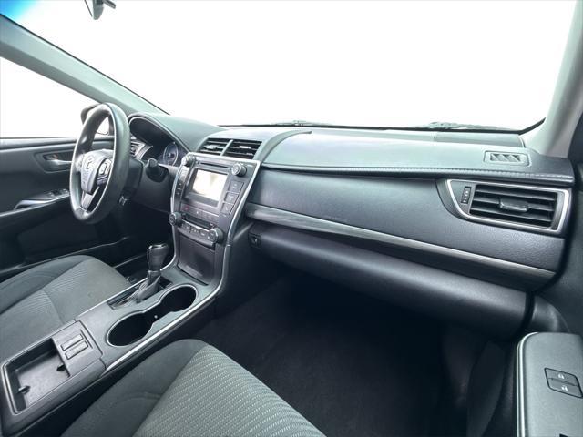 used 2015 Toyota Camry Hybrid car, priced at $14,588