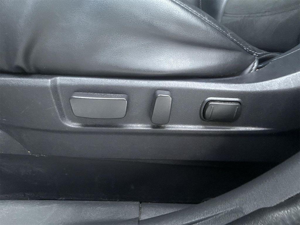 used 2020 Mitsubishi Outlander car, priced at $13,988