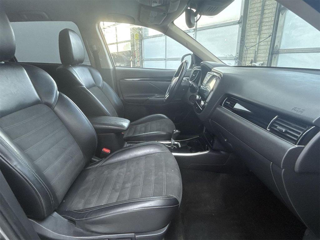 used 2020 Mitsubishi Outlander car, priced at $13,988