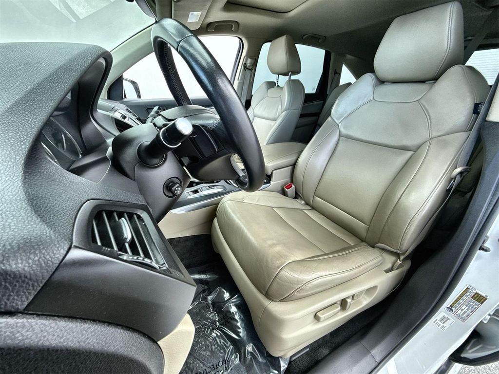 used 2018 Acura MDX car, priced at $18,958