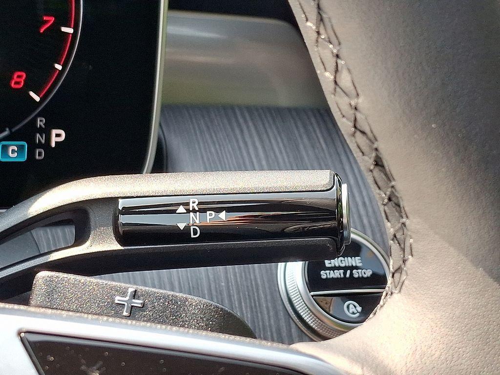 new 2025 Mercedes-Benz C-Class car