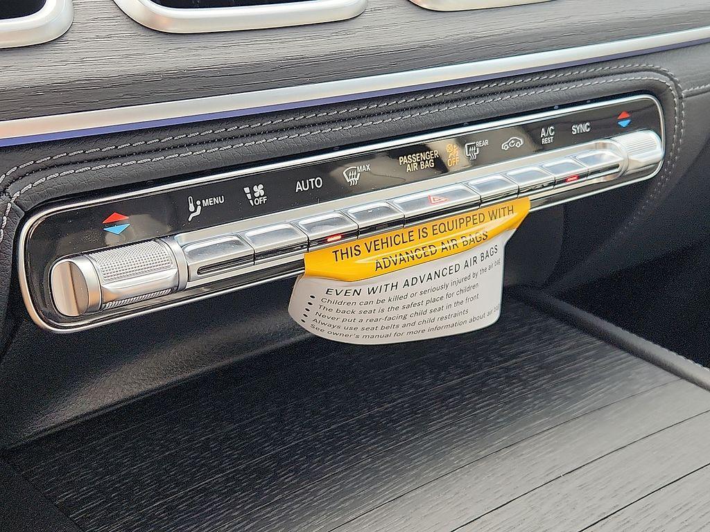 new 2026 Mercedes-Benz GLS 580 car, priced at $121,615