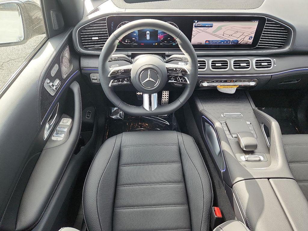 new 2026 Mercedes-Benz GLS 580 car, priced at $121,615