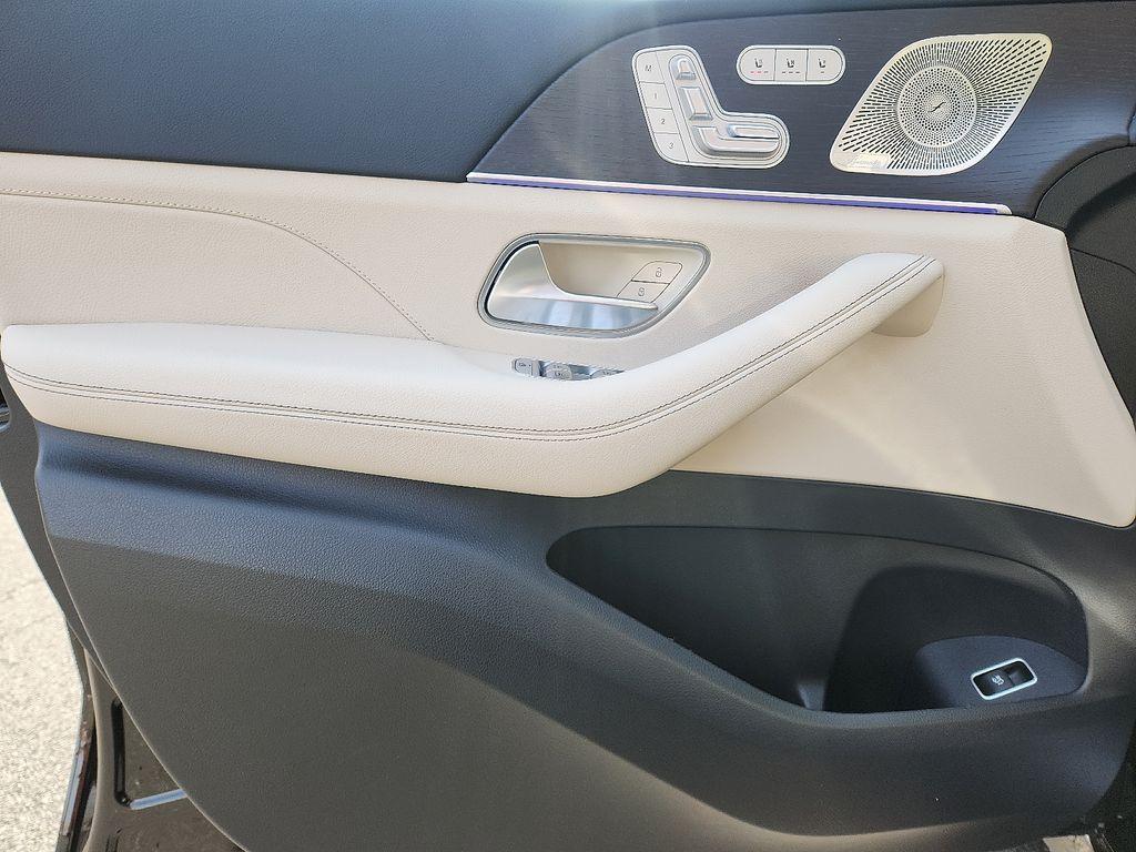 new 2026 Mercedes-Benz GLE 350 car, priced at $73,565