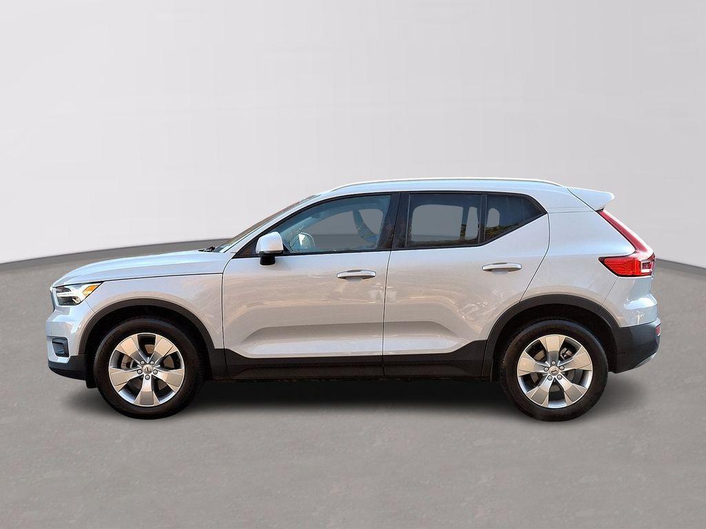 used 2022 Volvo XC40 car, priced at $27,000