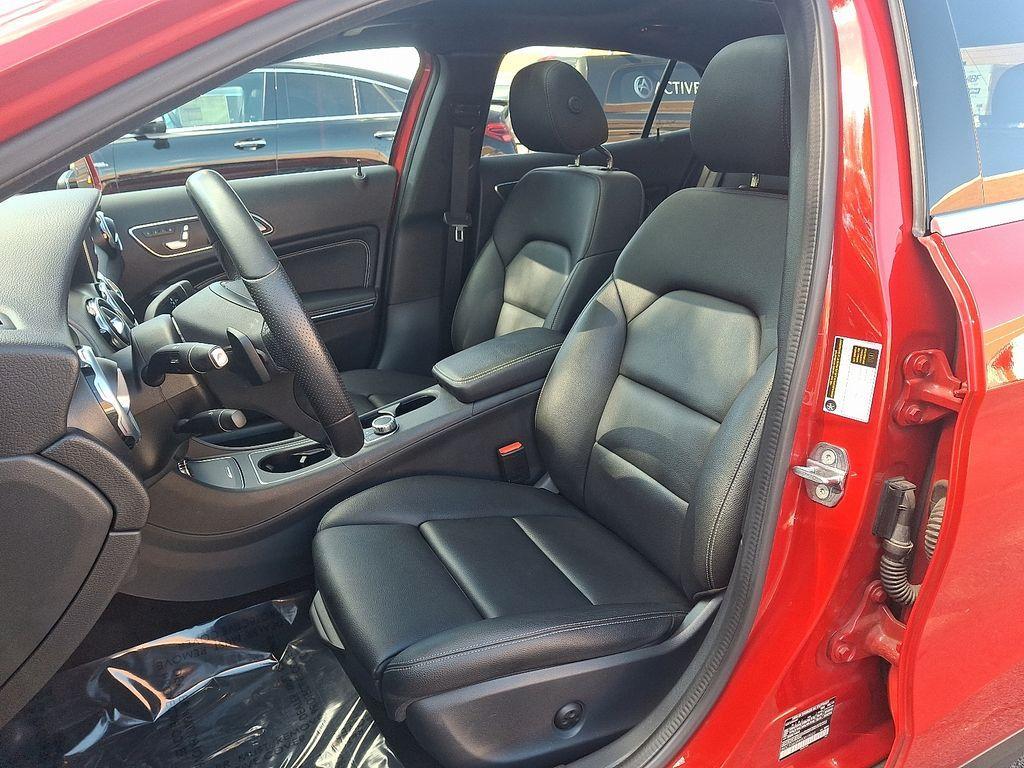 used 2019 Mercedes-Benz GLA 250 car, priced at $18,105
