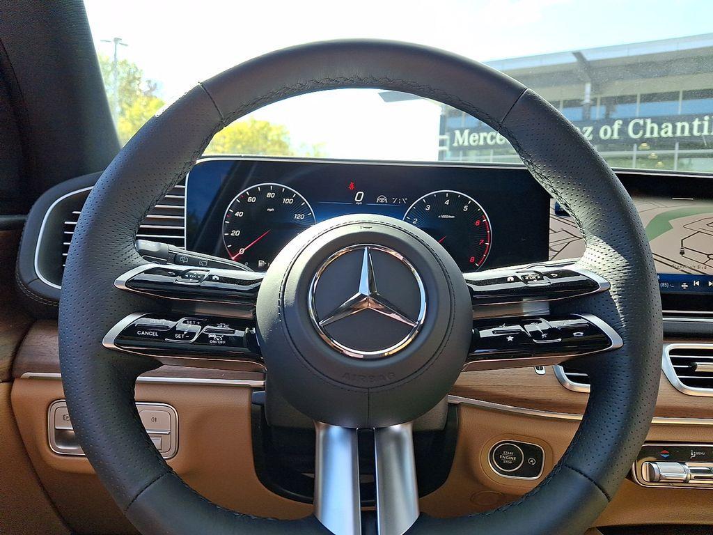 new 2026 Mercedes-Benz GLS 450 car, priced at $101,685