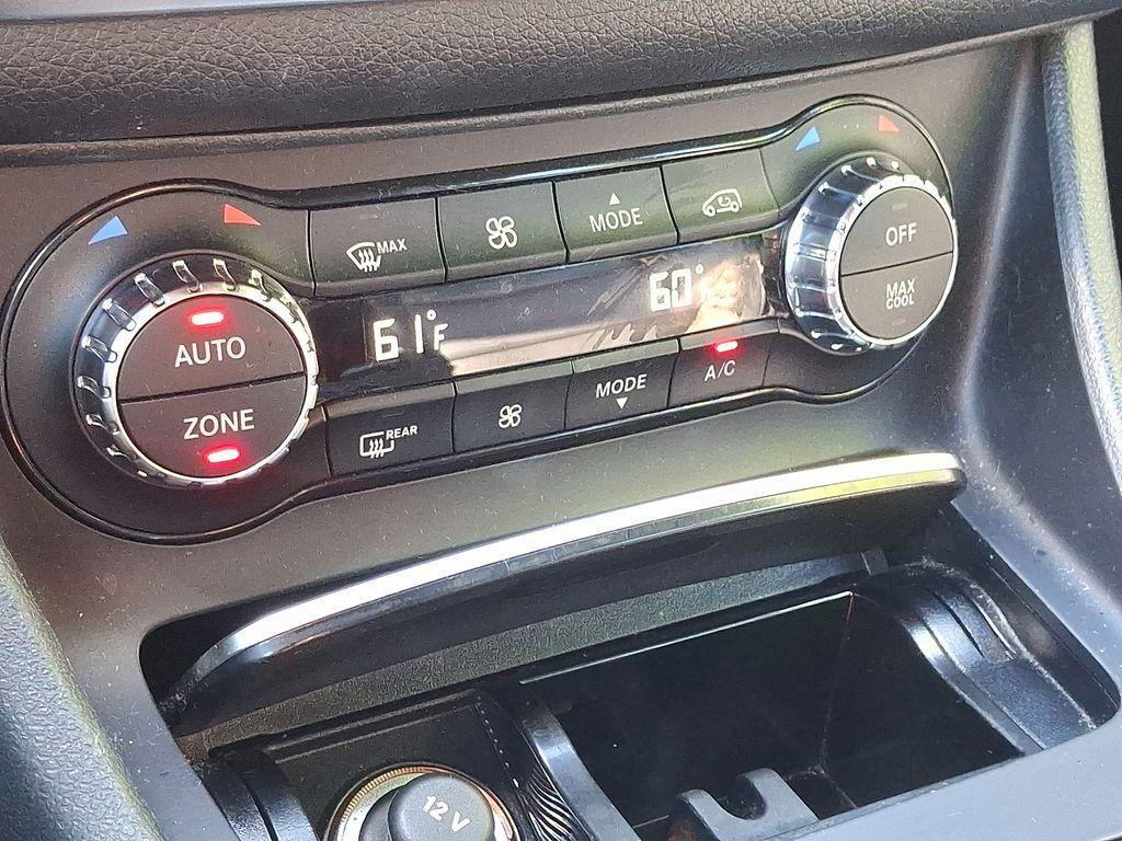 used 2020 Mercedes-Benz GLA 250 car, priced at $16,830