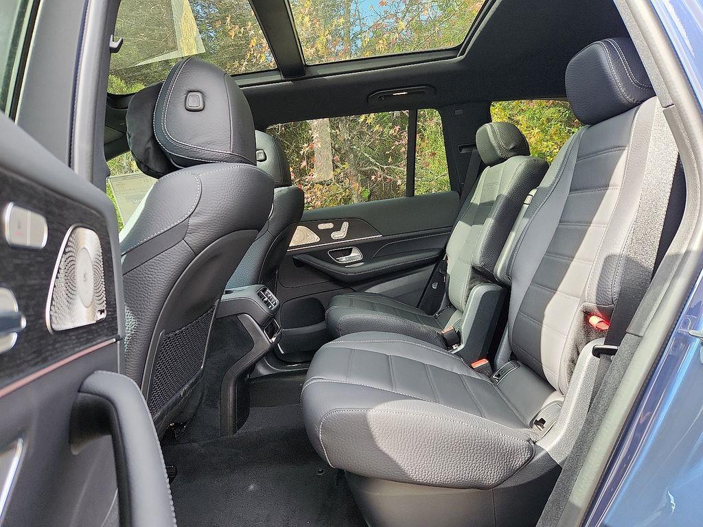 new 2026 Mercedes-Benz GLS 450 car, priced at $101,835