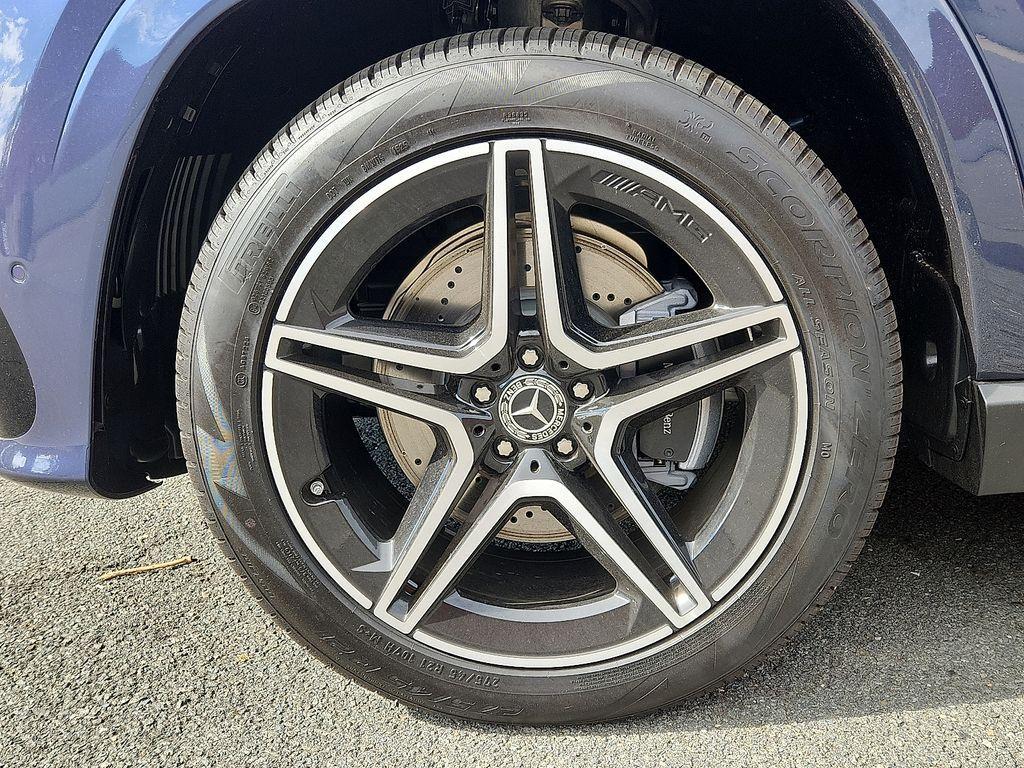 new 2026 Mercedes-Benz GLS 450 car, priced at $101,835