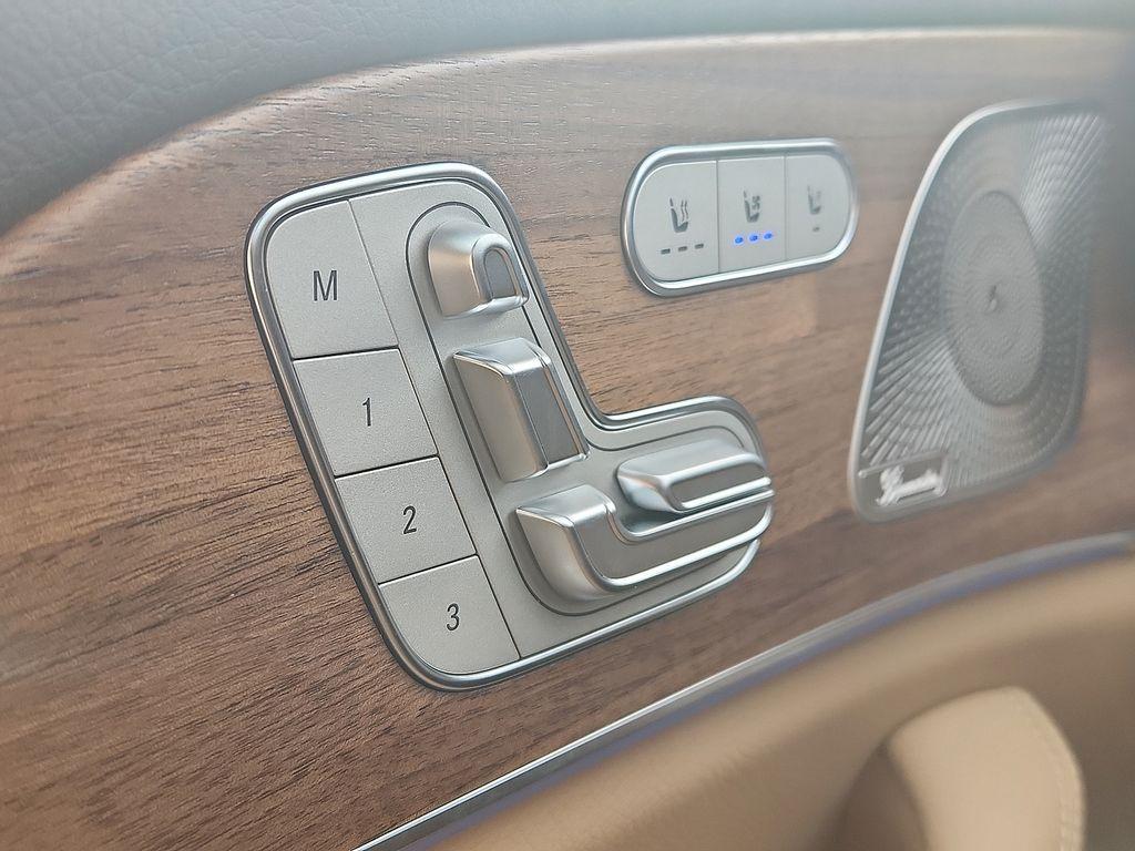 new 2026 Mercedes-Benz GLS 450 car, priced at $101,635